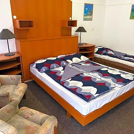 Balatonboglar Otel Balatonfenyves